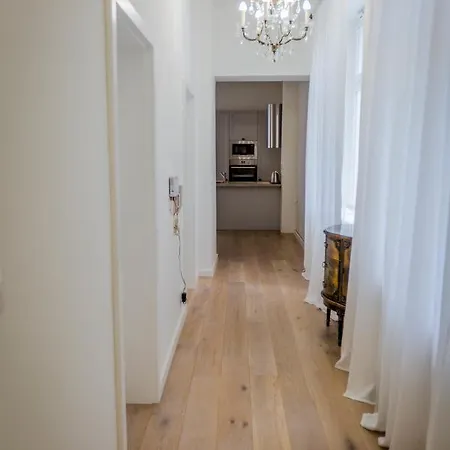 Lesni Pramen マリアーンスケー・ラーズニェ