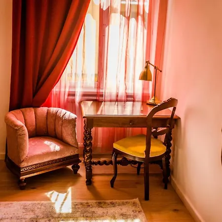 Lesni Pramen アパート